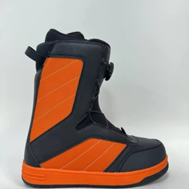 滑雪靴;固定器;鞋辅件