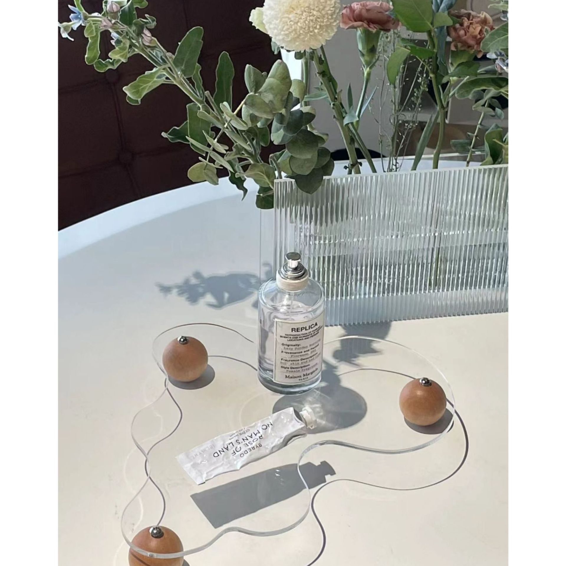 Stylish Acrylic Tray