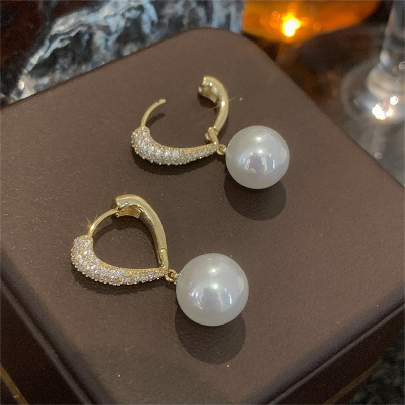 Orecchini di perle di lusso con zirconi per feste eleganti_voghion.com