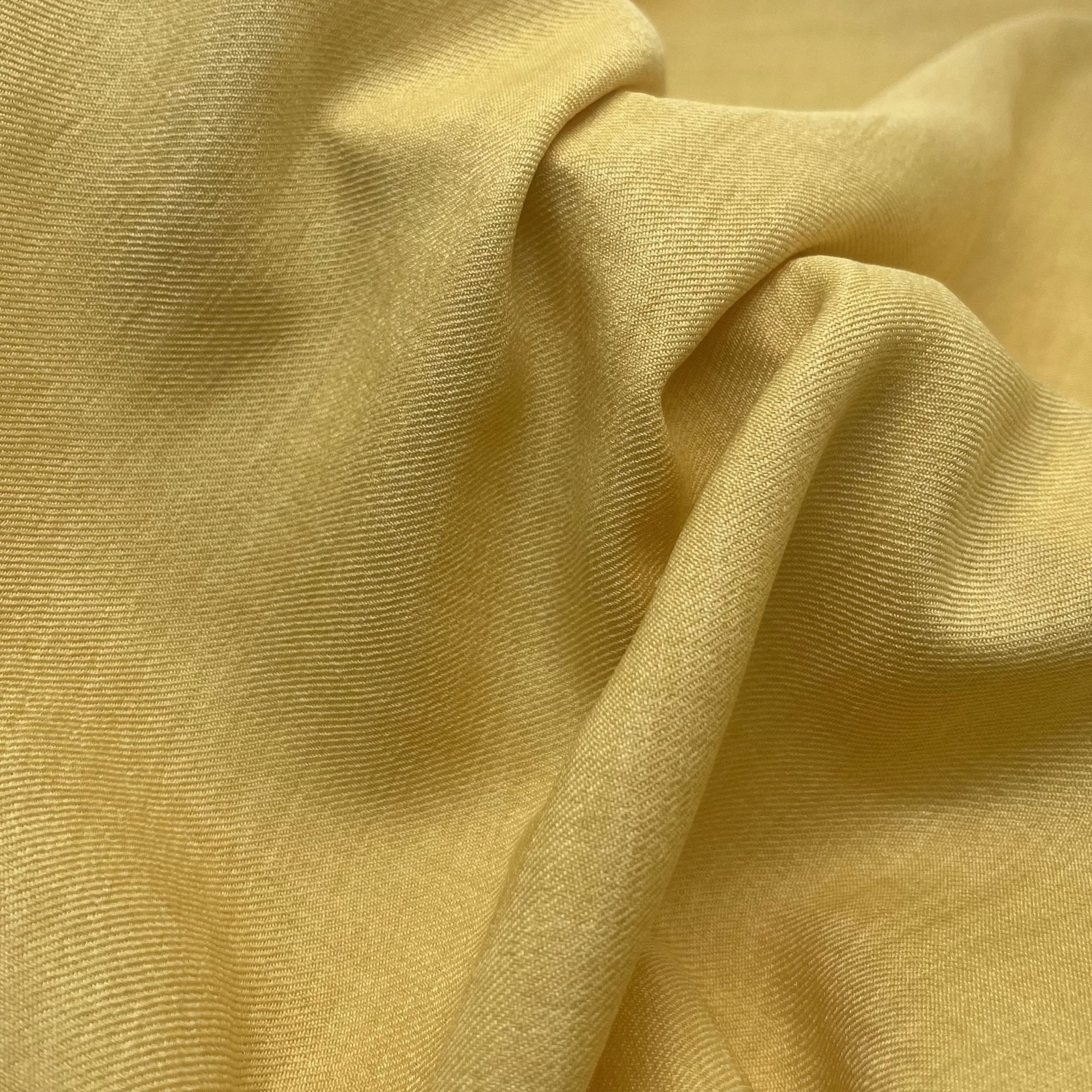 Zen-style Hanfu Fabric, 130gsm, Vintage-Style Dress & Pants Material for Spring/Summer Fashion – Available for Supply