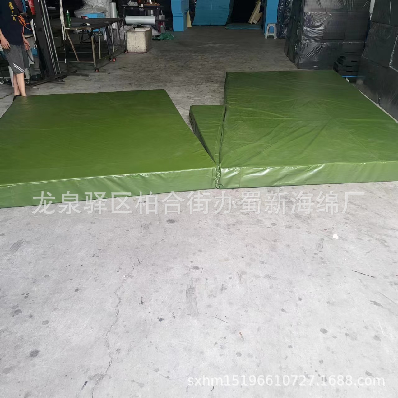 厂家供应帆布套高密度运动垫子/帆布套攀岩垫子/逃生垫子