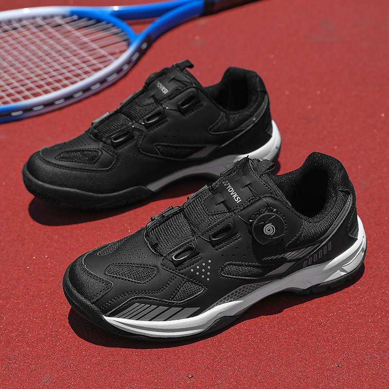 Nuevos zapatos de bádminton deportivos al aire libre transfronterizos de entrenamiento de tendón interior de pareja zapatos de bádminton de pareja stock