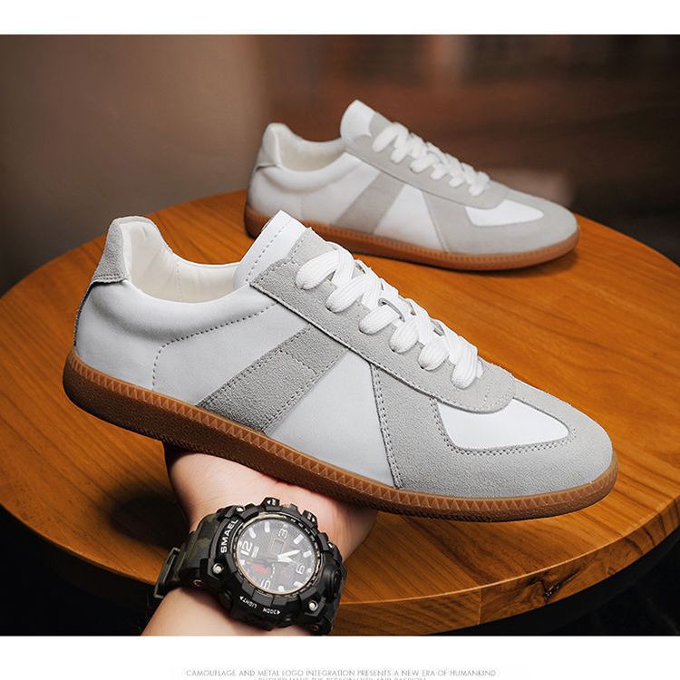 Zapatos de entrenamiento alemanes para mujer 2025 primavera nuevo estilo salvaje retro Forrest Gump zapatos deportivos de suela gruesa zapatos blancos casuales zapatos de deporte zapatos de hombre