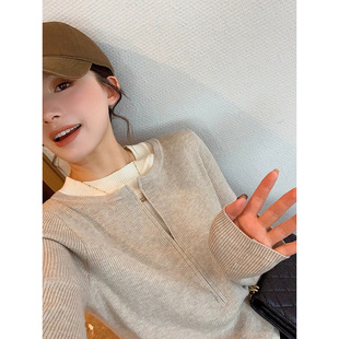 �كɼ�ײɫƴ��ᘿ�ë��Ů���b�ﶬ�pϵ�ȴ�ͨ�ڰ���朴������