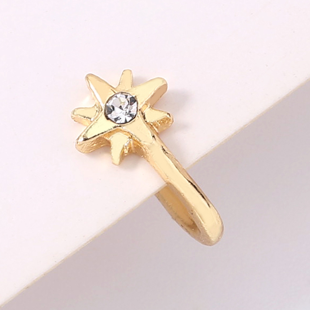 Retro Alloy Diamond U-shaped Golden Star Fake Nose Ring display picture 1