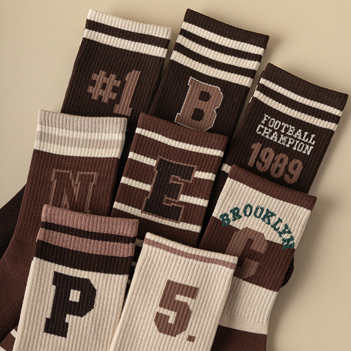 Socks for Women Autumn/Winter Retro Trend Sports Socks Cotton Socks College Style Color Block Letter Basketball Yoga Socks ZhujiSock Industry