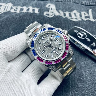 �ڼ�ˮ����ʯ�Mʯ�Ľ�ʯȫ�ԄәCе�� Automatic Mechanical Watc