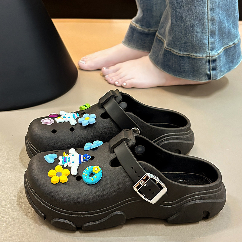 超火新款洞洞鞋女款夏外穿可爱卡通防滑防臭厚底凉拖洞洞拖鞋2025