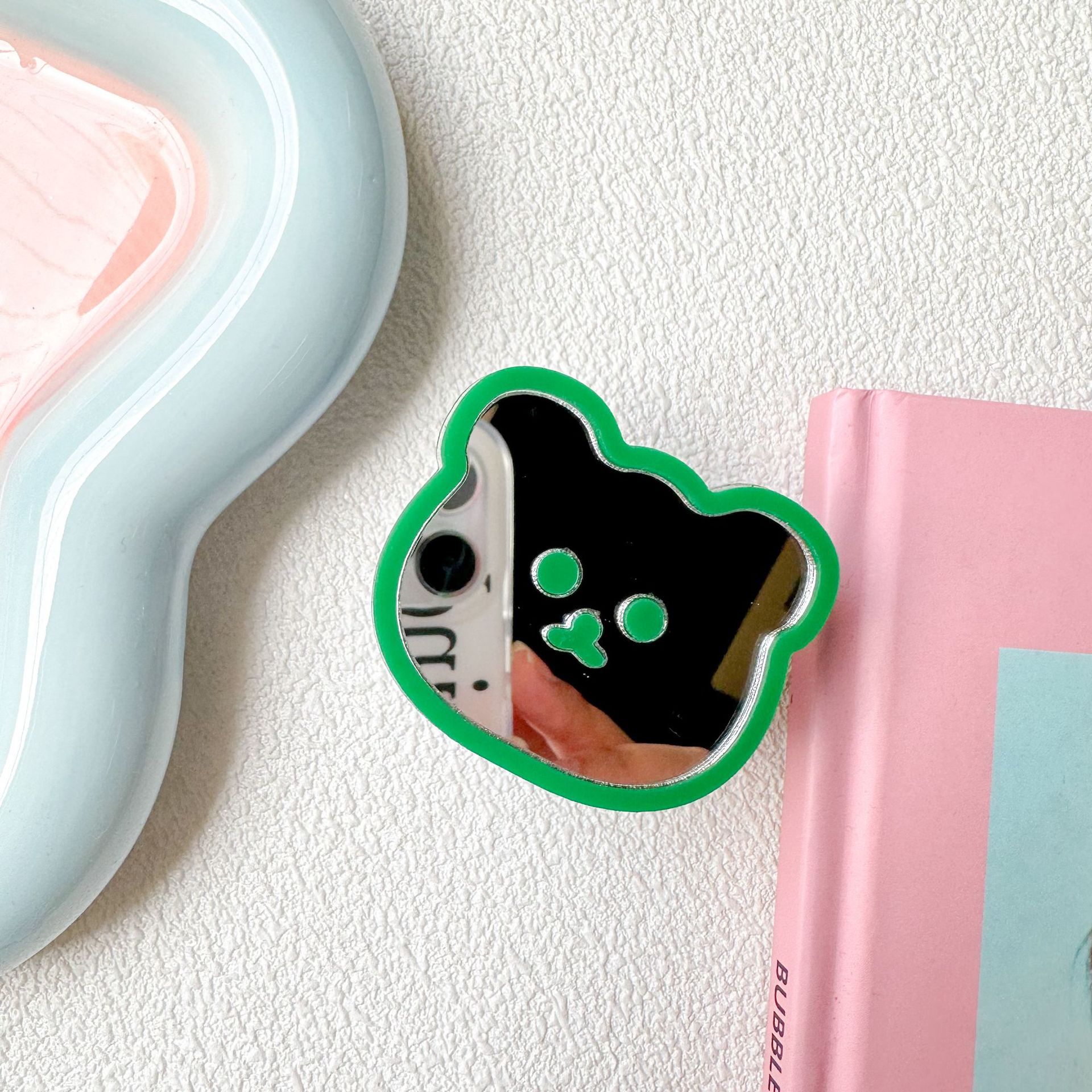 35g Weight Universal Applicable Brands Mobile Phone Holder Classification Plastic Material Bear Pattern Cute Style Cute Bear Plastic Universal Phone Cases 7