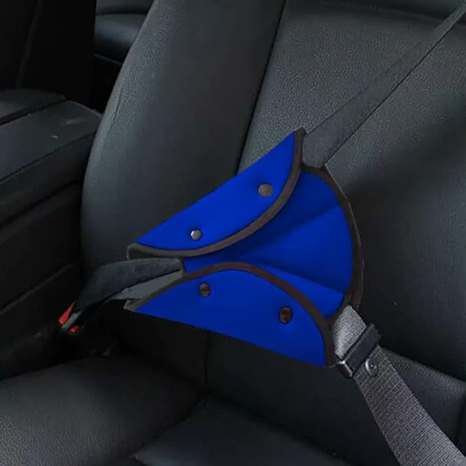 Универсальный треугольный наплечник для ремня безопасности автомобиля, всесезонный, детский, предотвращающий удушение, с креплением-защелкой, только для использования за границей.