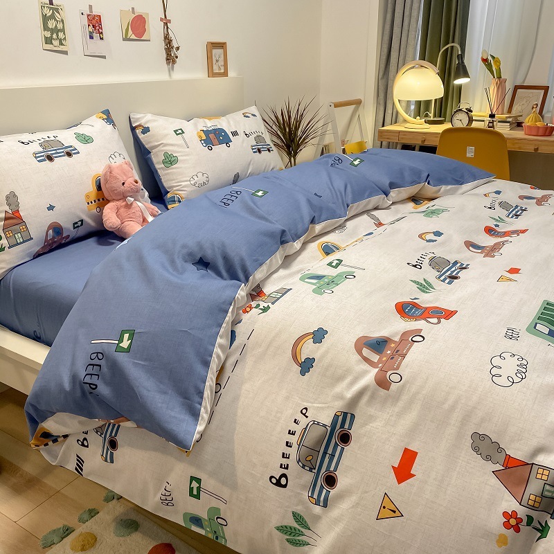 Boys car children's four-piece cotton cartoon dormitory supplies cotton quilt cover bed hat three-piece set 1.35 meters