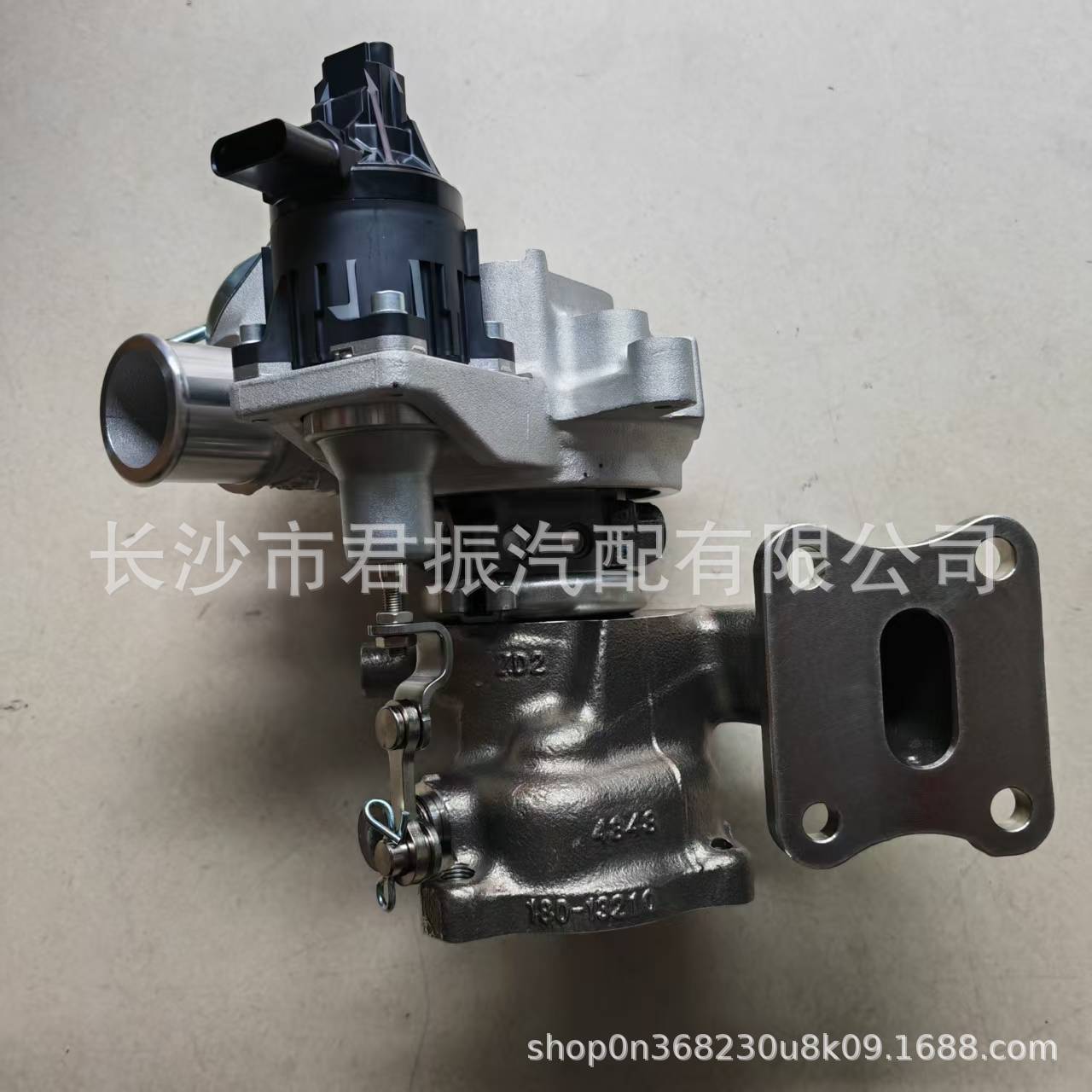 Suitable for 14411W000P 49180-02400 Turbocharger