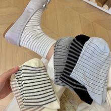 ��ɫ�m��Ů�����o���m��Ͳ�m��ϵ�WԺ�L�l�y�m��СƤЬ���ı���