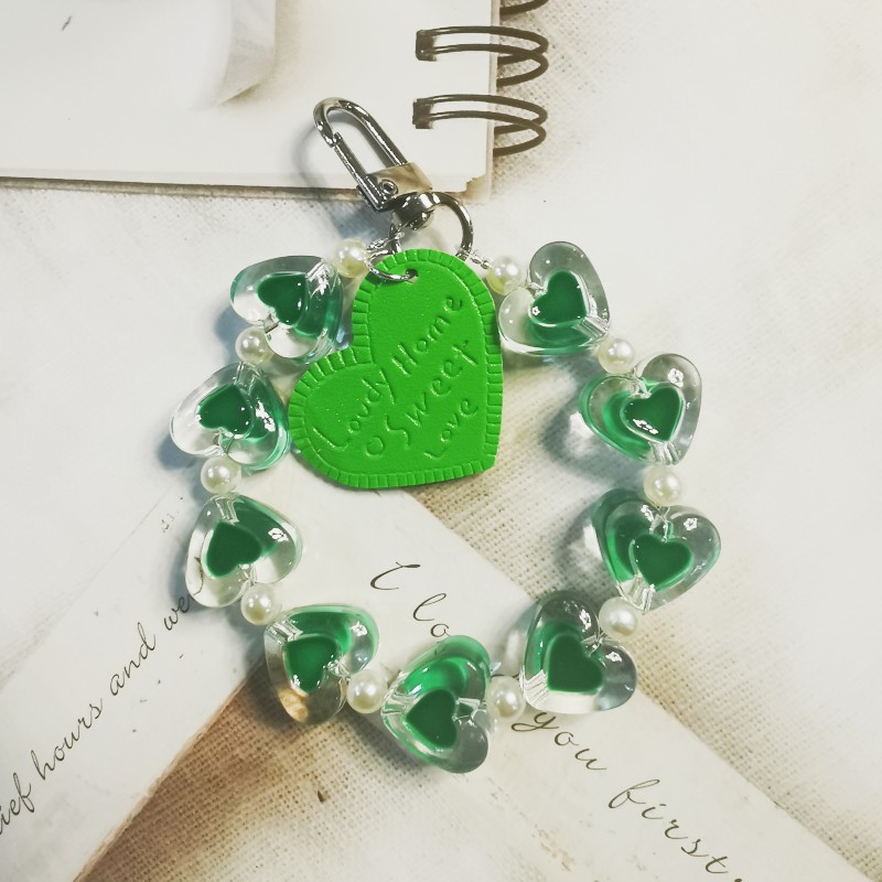 Amor goteando aceite-verde