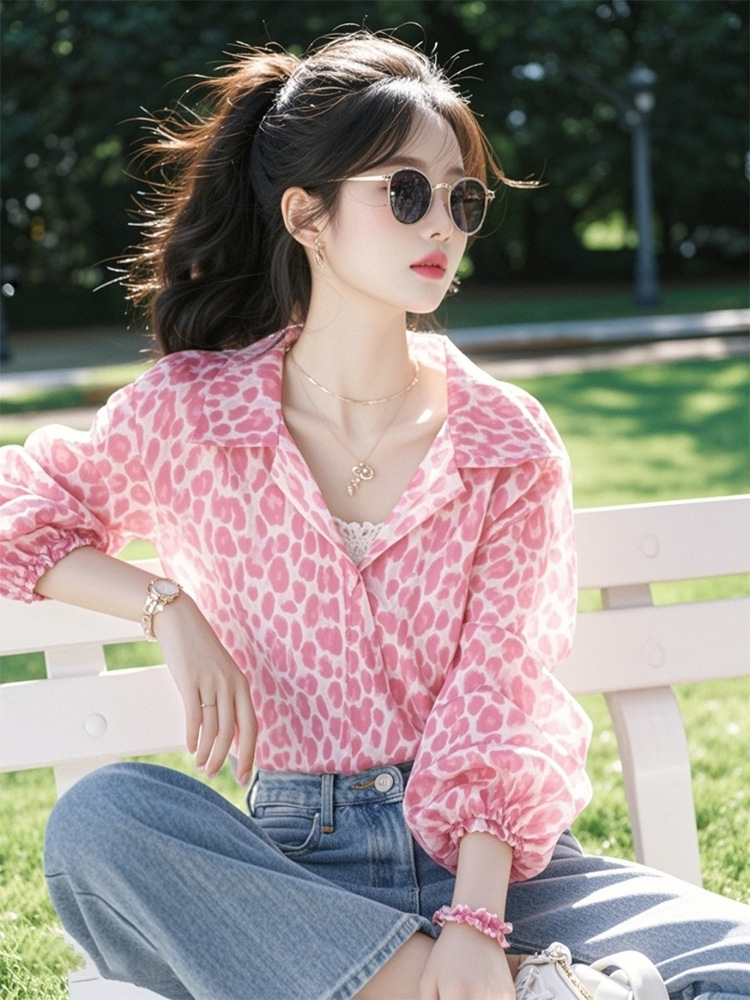 Áo sơ mi nữ cổ bèo tay bồng phối màu tương phản kiểu Pháp — màu hồng