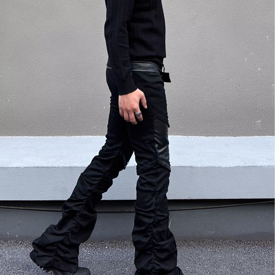 Men's Retro Washed Distressed Cleanfit Jeans Slightly Flared Slimming Black High Street Style American Vibe Curved Pants_mkmklike.com