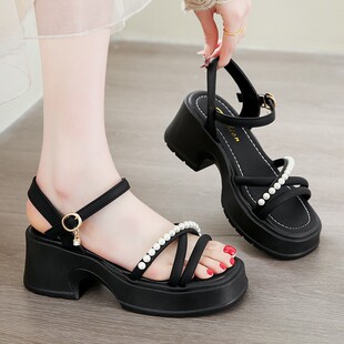 ��Ů�L�����Ь�⴩2026�ļ��¿��ɸ���һ�ֿێ��_�R�߸���ЬŮ