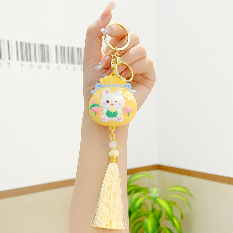 Dragon Boat Festival Lucky Rabbit [With lobster clasp yellow]