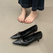ͨ�ں�ɫ�����߸�ЬŮ2026�¿�۽ŷ�ʽ���ʼ�ͷϸ����Ь��ȹ��