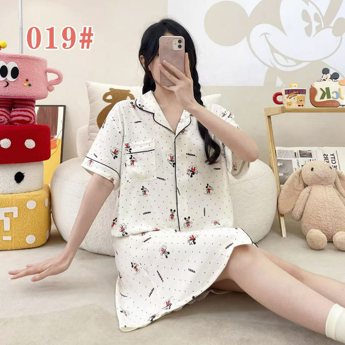 Pijama de verano de manga corta cardigan con solapa impresión de dibujos animados nubes de algodón dulce suelto medio largo vestido transfronterizo