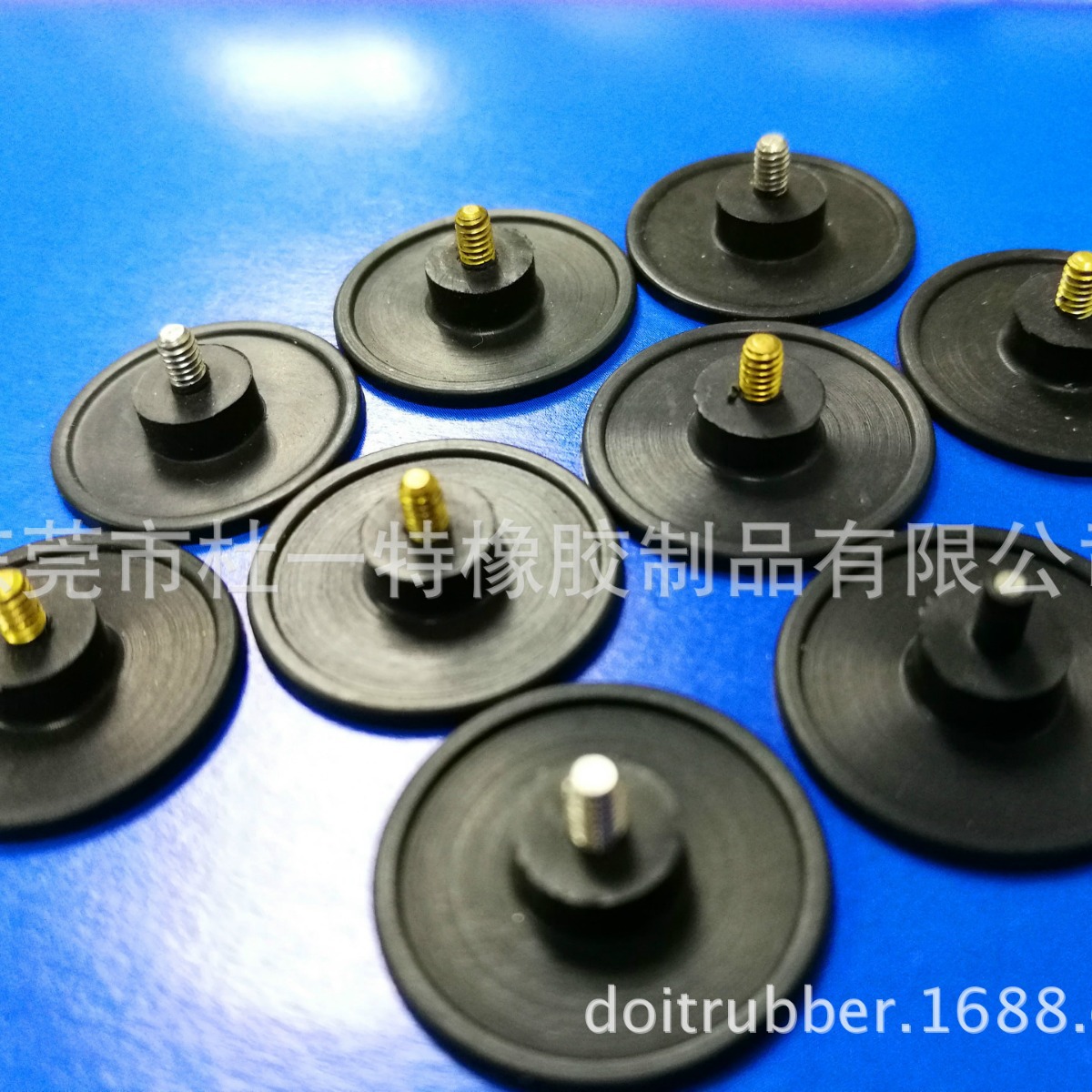 华南厂家制造橡胶粘螺丝橡胶粘磁铁,包骨架 粘铁件减震垫 防撞器
