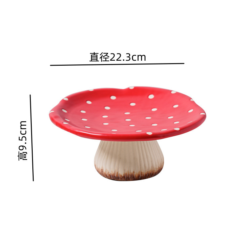 見栄えの良い赤いキノコボウル、家庭用陶器の丼、麺鉢、皿、かわいいガーリーハートの皿|undefined