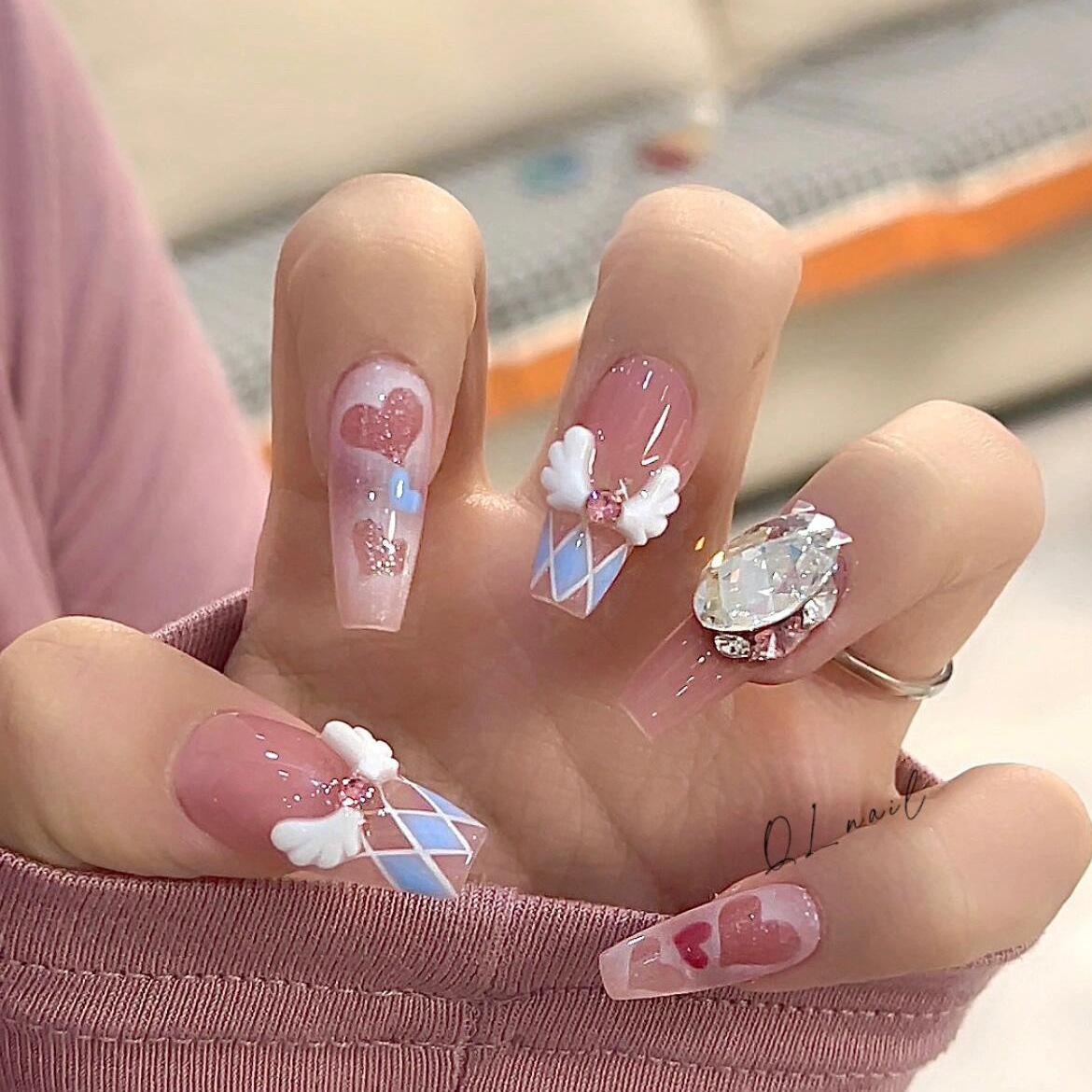 carousel-thumb-1