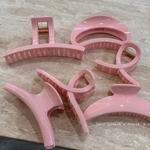 �۷ۼ�ɫ���sץ�AŮ�߼��аٴ���|�l�A���X�ױP�l���~�A�l�