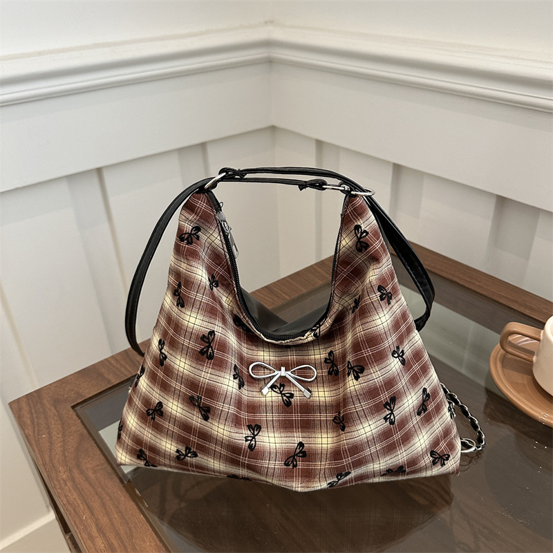 Bolso de mujer nicho de alta sensación de verano bolso de hombro bajo la axila nuevo punto de onda impresión bolso especial mochila casual