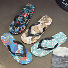 Summer trendy flip-flops for men, casual and stylish anti-slip sandals with a Korean-style, personalized design—perfect for students and beach outings.