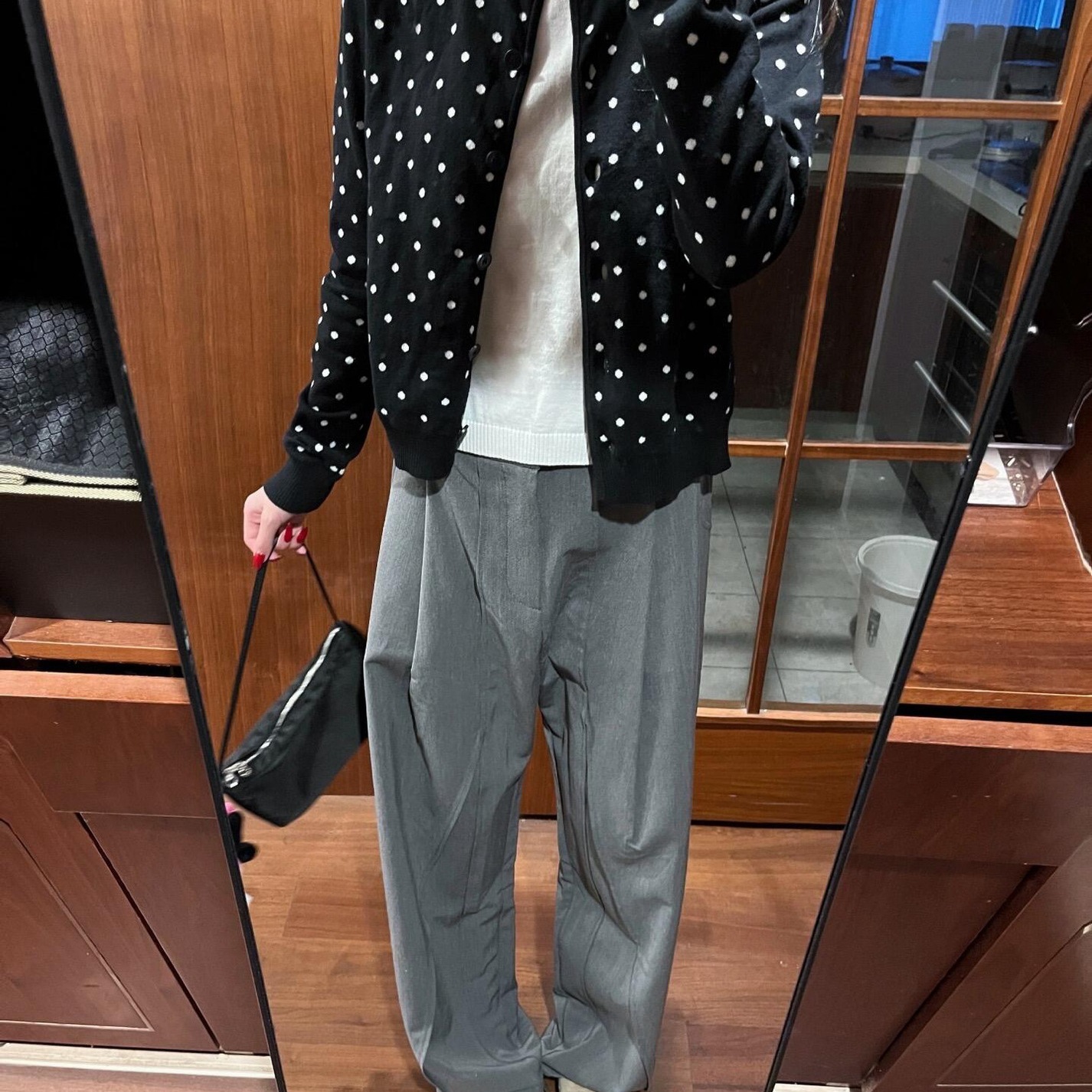 2025新款韩系波点秋春穿搭软糯开衫毛衣外套女外搭针织衫短款上衣