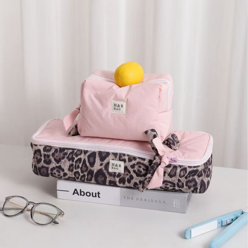 Ins-style leopard print handbag, Dyson hair dryer case, portable, large capacity, flip-top toiletry bag, curling iron and hair styling tool storage bag