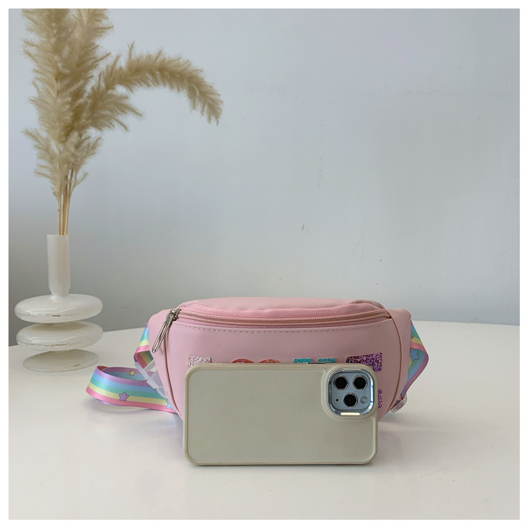 198g Weight Polyester Lining Material Sequins Fashion Element Zipper Closure Type Sling Strap Strap Type Fanny Pack Bags Type Casual, Daily Occasion Pu Leather Material Letter Pattern All Seasons Season Kid'S Gender Cute Style Dumpling Shape Shape Kid'S Pu Leather Letter Cute Sequins Dumpling Shape Zipper Fanny Pack 无