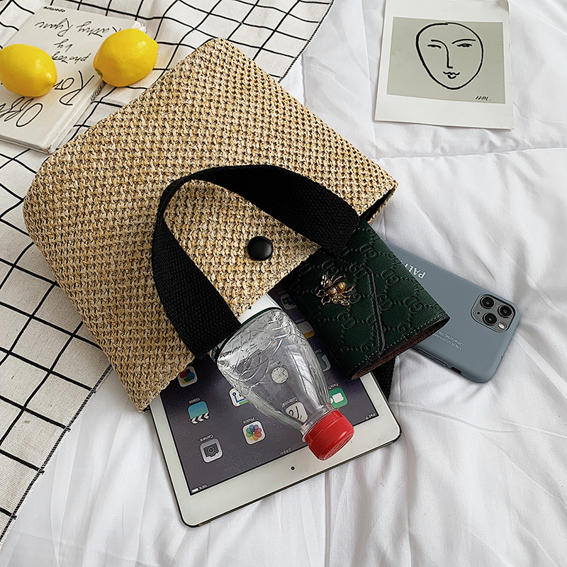 Bolso de paja para mujer 2021 nuevo verano nuevo bolso de playa de vacaciones Bolso tejido de ratán para mujer Bolso retro europeo y americano
