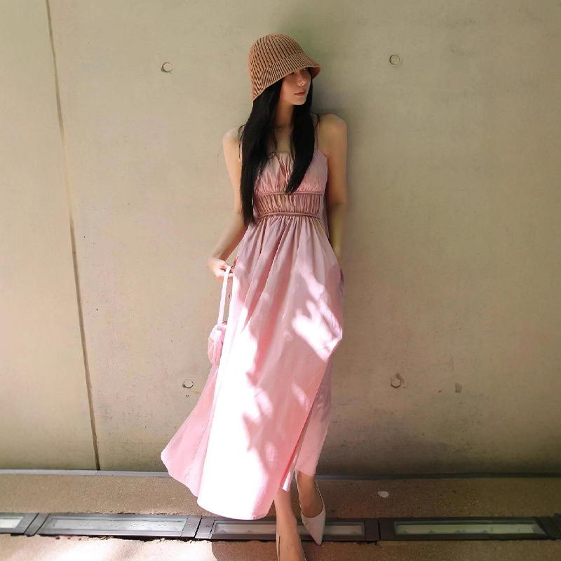 Casual Style Holiday Style Pleated Suspender Tube Top Dress 2025 Summer New Women's Slim Long Skirt