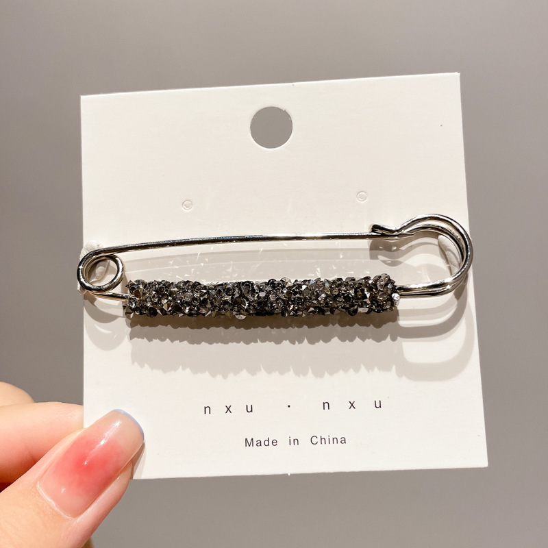 Falda con hebilla de cintura de perlas, circunferencia de cintura grande, cambio de artefacto, hebilla anti-luz, ropa, broche de diseño fijo