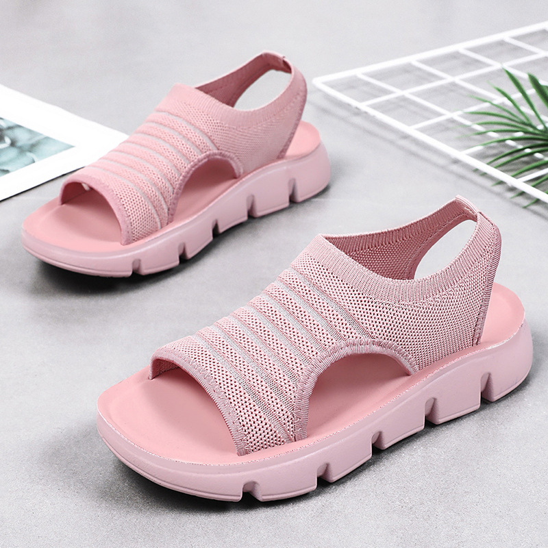 Zapatos de mujer verano nuevo hueco ventilado sandalias de mujer sandal con suela suave cómodo zapatos de madre zapatos de mujer de comercio exterior