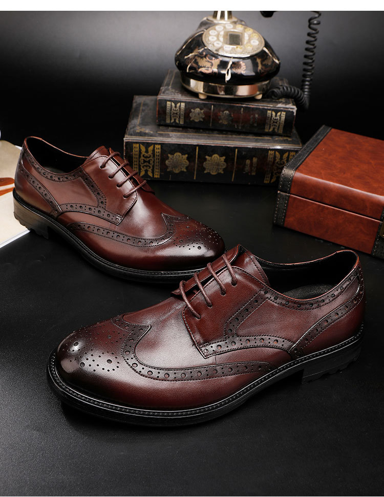 Plus-size leather shoes Business dress leather shoes for men British vintage wash horse Leather wedding shoes_vogvips.com