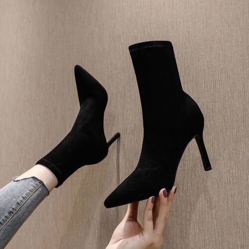 Thin black elastic socks boots, internet famous, slimming and thinning boots, mid-calf versatile high heels, pointed short boots for women, autumn and winter lined
