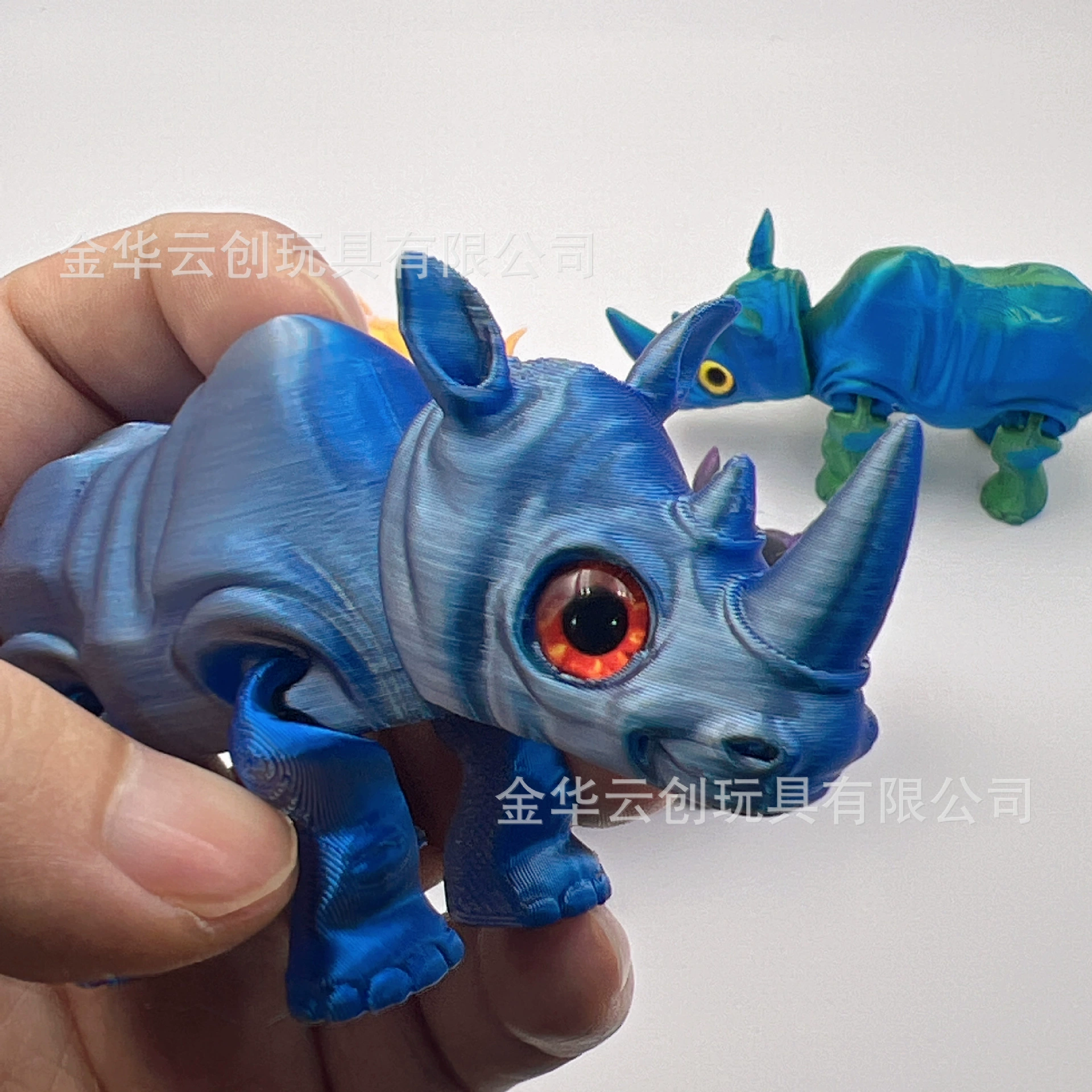 Реалистичная подвижная игрушка 3D