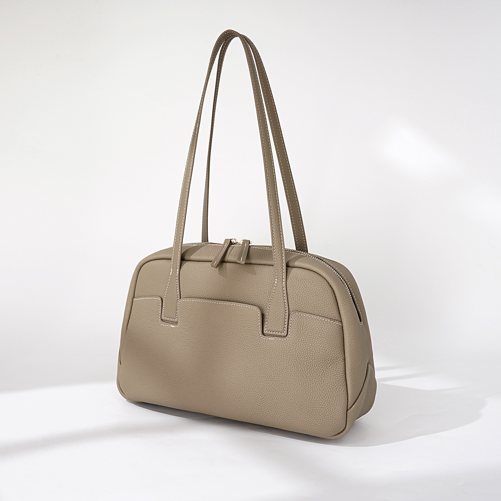 Autumn/Winter Niche Genuine Leather Large Capacity Tote Bag For Women, Fashion Commuter Bowling Bag, Handheld Shoulder Boston Bag