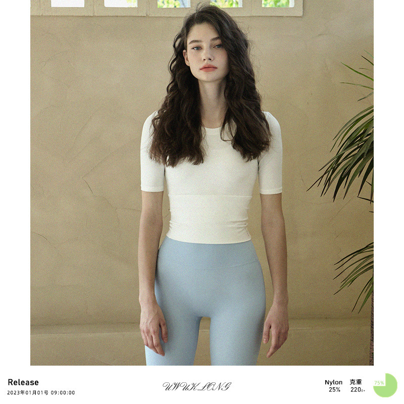 lulu Yoga Clothing Tight-fitting Basic Micro-perspective Short-sleeved Women's High-elastic Slim-fit Sports T-shirt Naked Fitness Top lulu Yoga Clothing Tight-fitting Basic Micro-perspective Short-sleeved Women's High-elastic Slim-fit Sports T-shirt Naked Fitness Top