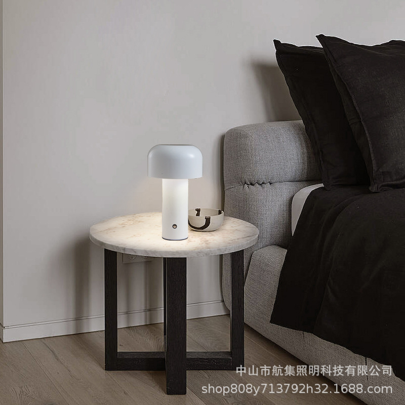 創意キノコ電気スタンド充電タッチバーレストラン装飾照明ベッドのベッドの上の机の寝室の雰囲気の小夜灯|undefined