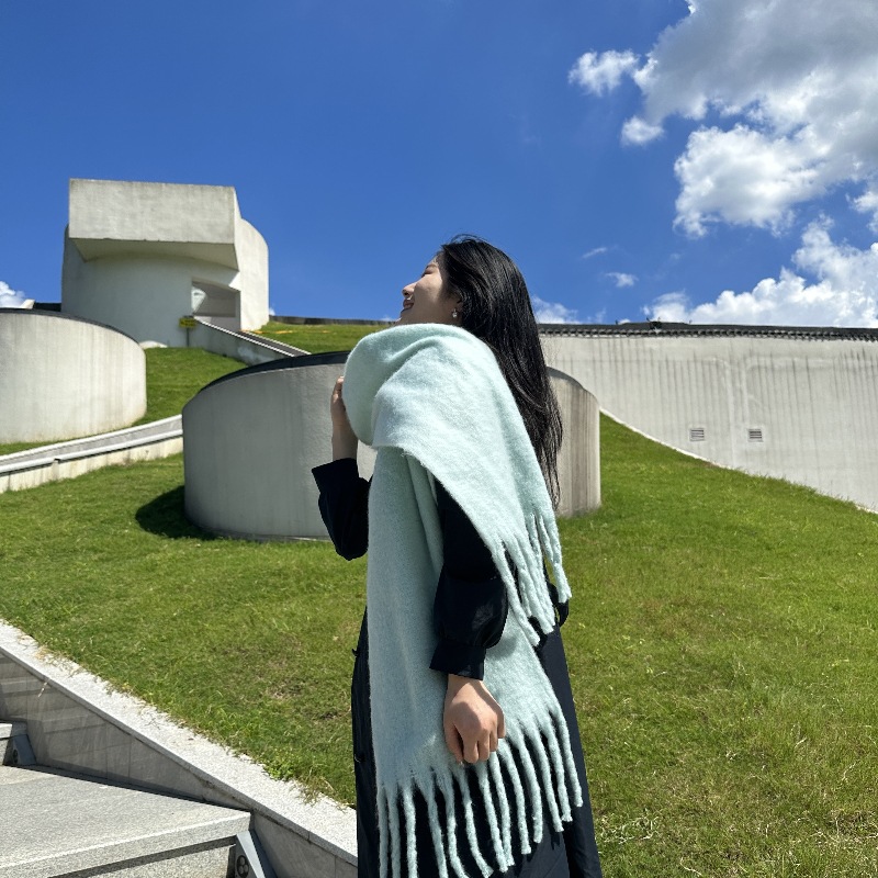 Circle yarn, mohair, Iceland blue , Tonglu monochrome, elongated, thickened, cold resistant, warm and long student_voghion.com