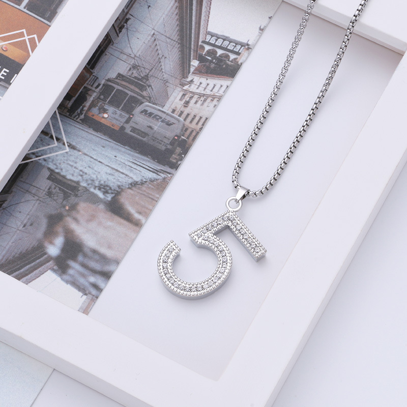 Collana con ciondolo a forma di 5 con diamanti incrostati di Hip Hop, con catena e cappuccio, personalità hipster femminile, ciondolo semplice, accessori per danza hip hop_voghion.com