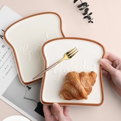 クリエイティブトースト陶磁器皿家庭用北欧食器パン皿ケーキ皿菓子皿ネット赤朝食皿