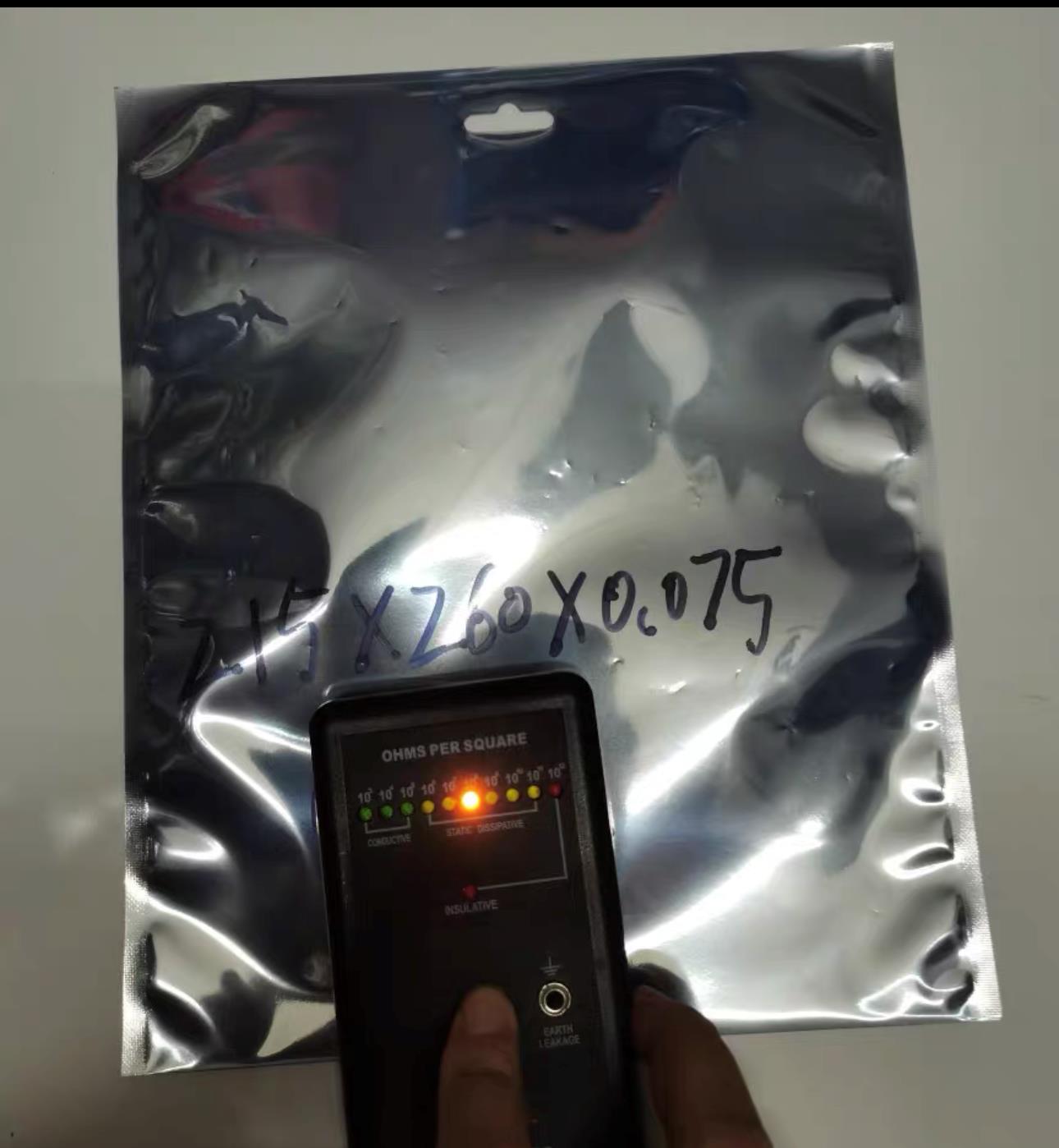 215*260*0,075 плоский рот, 1 мешок, отверстие для самолета