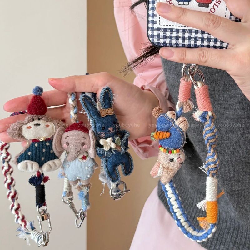 Handmade, cute cartoon animal wrist phone chain, perfect for travel and as a portable, anti-drop, and anti-loss accessory Handmade, cute cartoon animal wrist phone chain, perfect for travel and as a portable, anti-drop, and anti-loss accessory