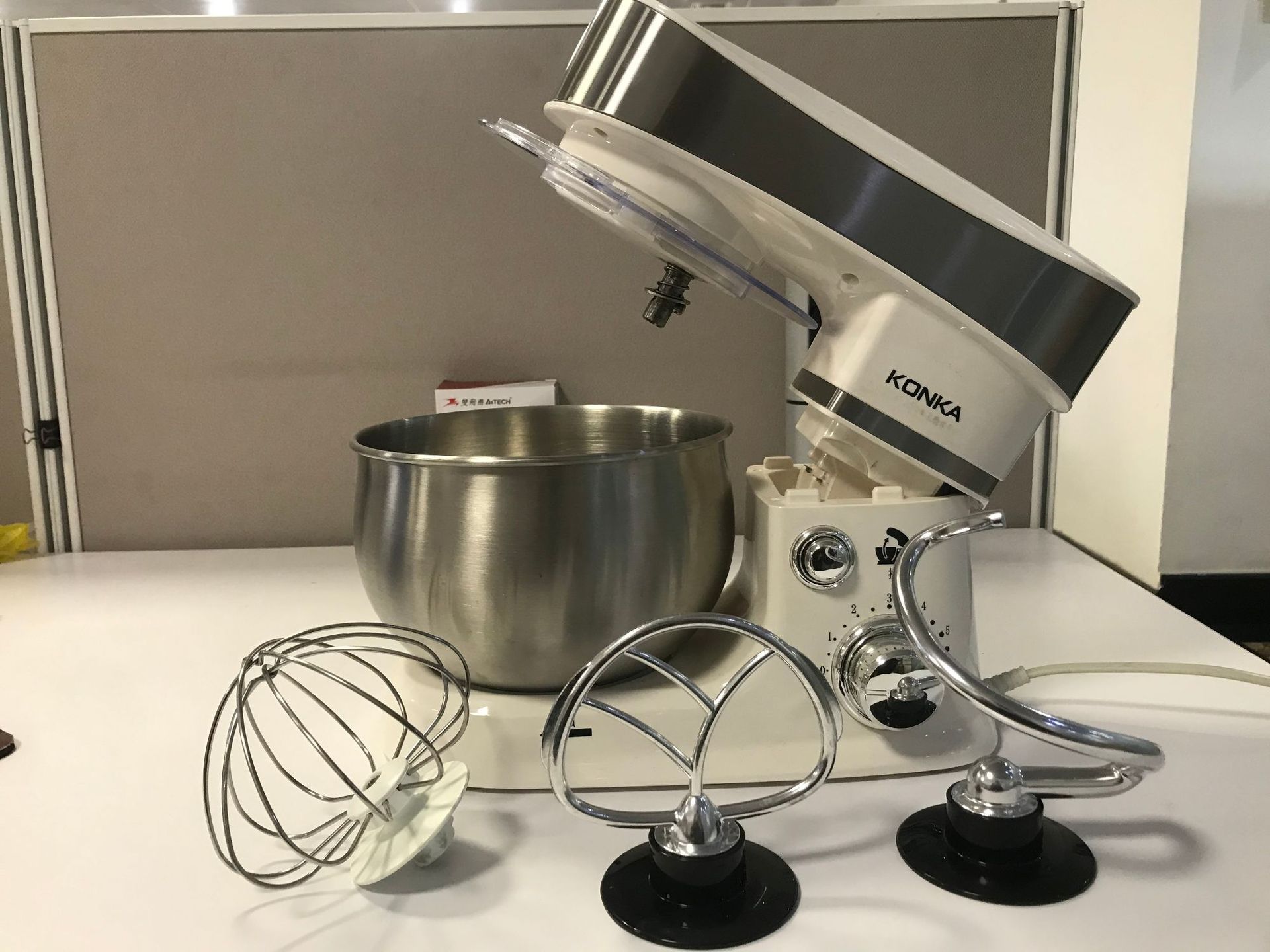 Kangka Multifunktions-Küchenmaschine - Teig, Milch, Eierschläger