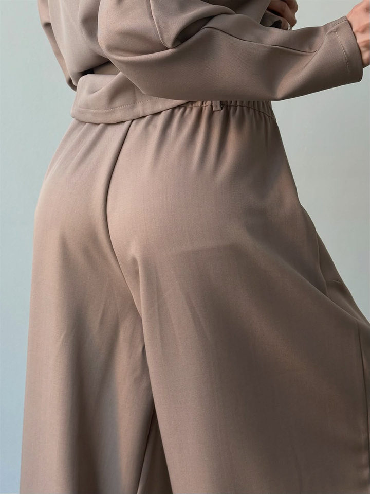 Bộ vest áo khoác cổ đứng khuy tàu dây rút và quần ống cong dáng rộng — Màu kaki, Màu sô cô la, màu đen chi tiết 4